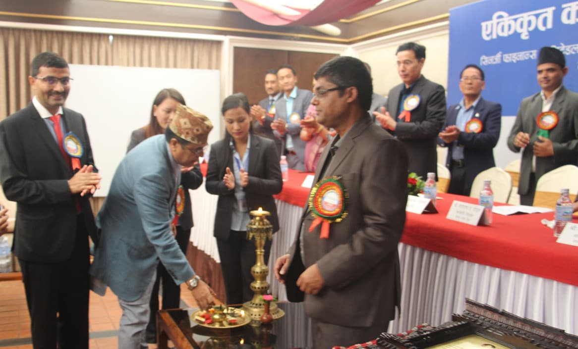 वेष्ट र सिनर्जी फाइनान्सबीच एकीकृत कारोबार शुरु