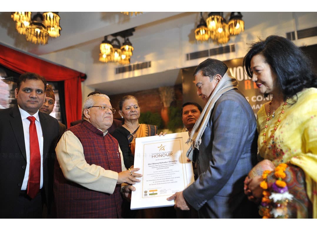 हिमालयन बैंकका अध्यक्ष श्रेष्ठलाई ‘नेसनल एक्स्लेन्स अवार्ड’