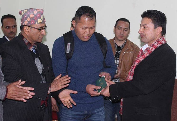 पोखराबाट पनि श्रम स्वीकृति लिन सकिने