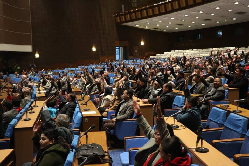 इटहरीका मेयर द्वारिकालाललाई कारवाही गर्न सांसदको माग