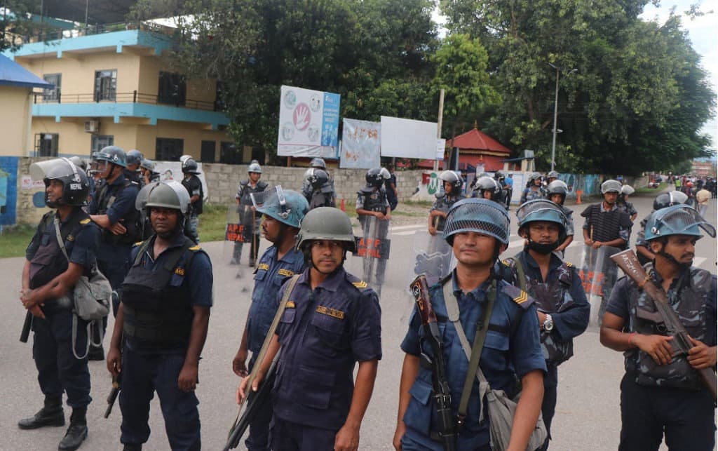 चितवनमा सुरक्षा व्यवस्था कडा पारियो, पाँच जनाभन्दा बढी जम्मा हुन नपाइने