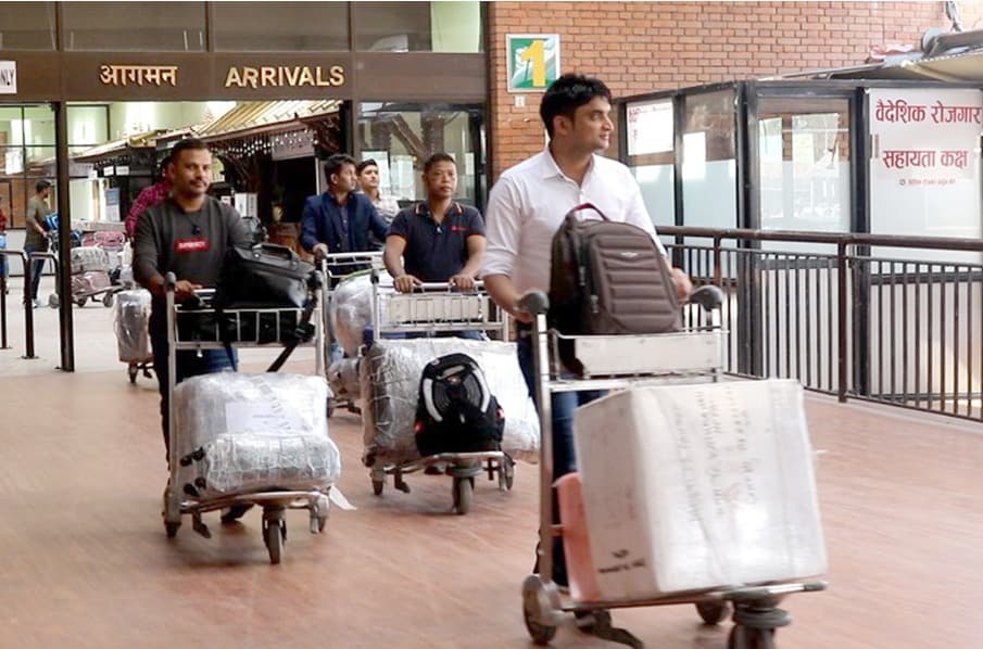 वैदेशिक रोजगारीमा जाने र फर्किने नेपालीको आधिकारिक तथ्याङ्क राख्न सुरु