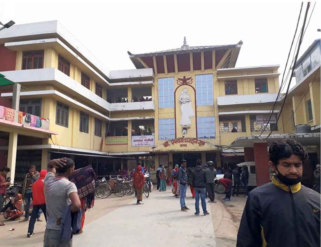 वीरगंजमा बसिरहेका ३ भारतीय नागरिकमा कोरोना संक्रमण भएको पुष्टि