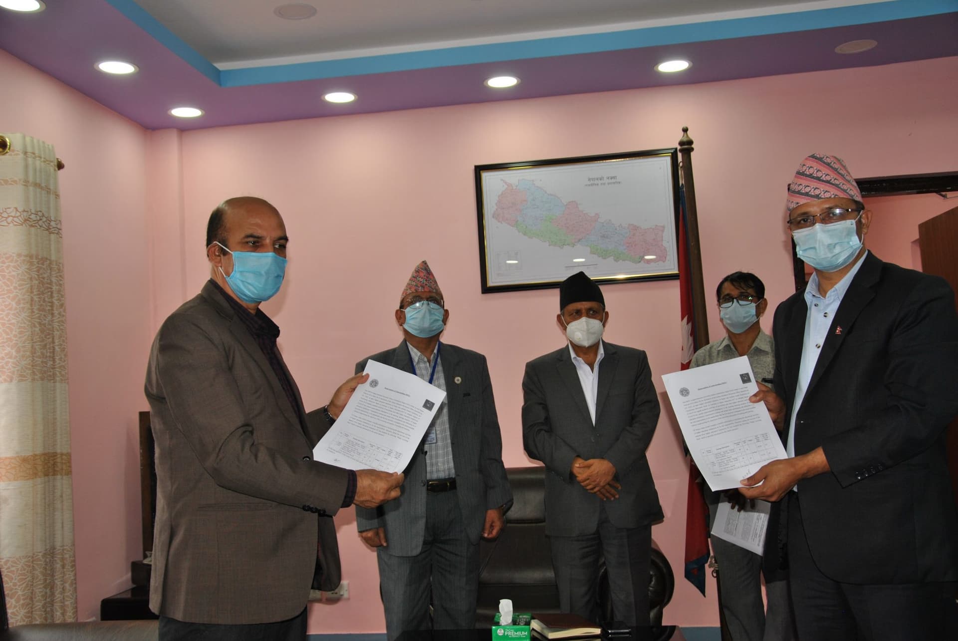 विश्वविद्यालय अनुदान आयोग र नेपाल टेलिकमबीच सम्झौता