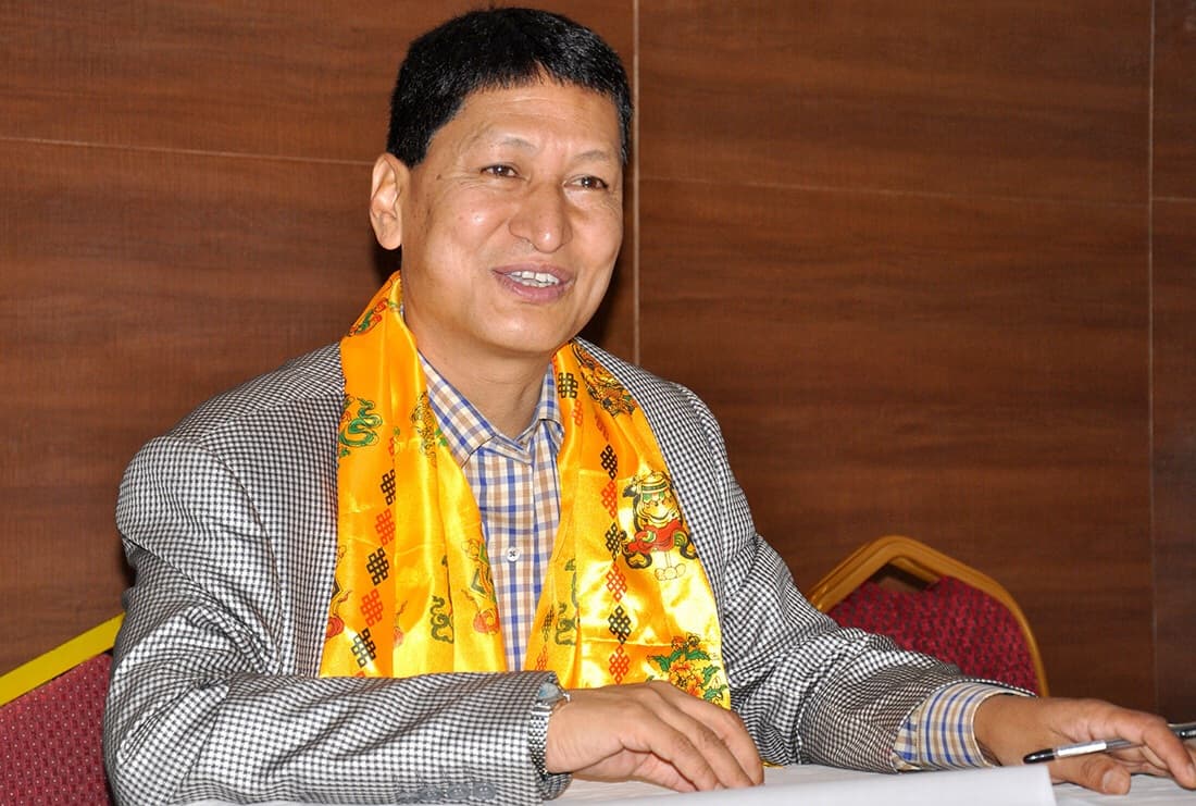 काठमाडौं महानगरपालिकाका मेयर विद्यासुन्दर शाक्यलाई कोरोना संक्रमण