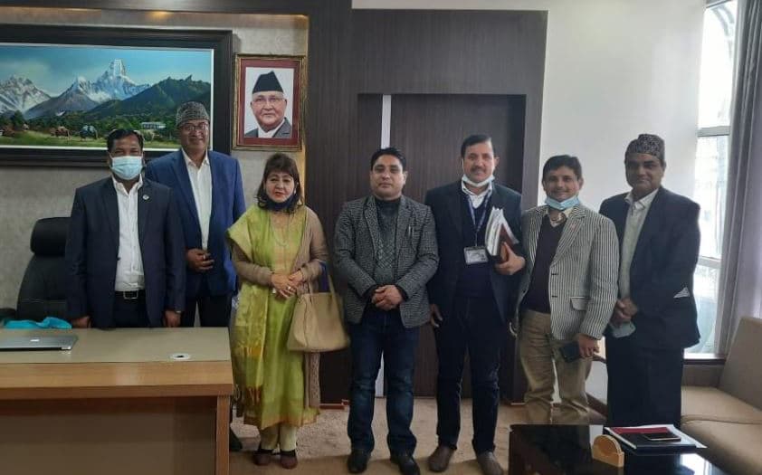 महासंघ र श्रम मन्त्रीबीच भेटवार्ता : सरकार निजी क्षेत्र मिलेर तालीम संचालन गर्ने मन्त्री चौधरीको प्रतिवद्धता