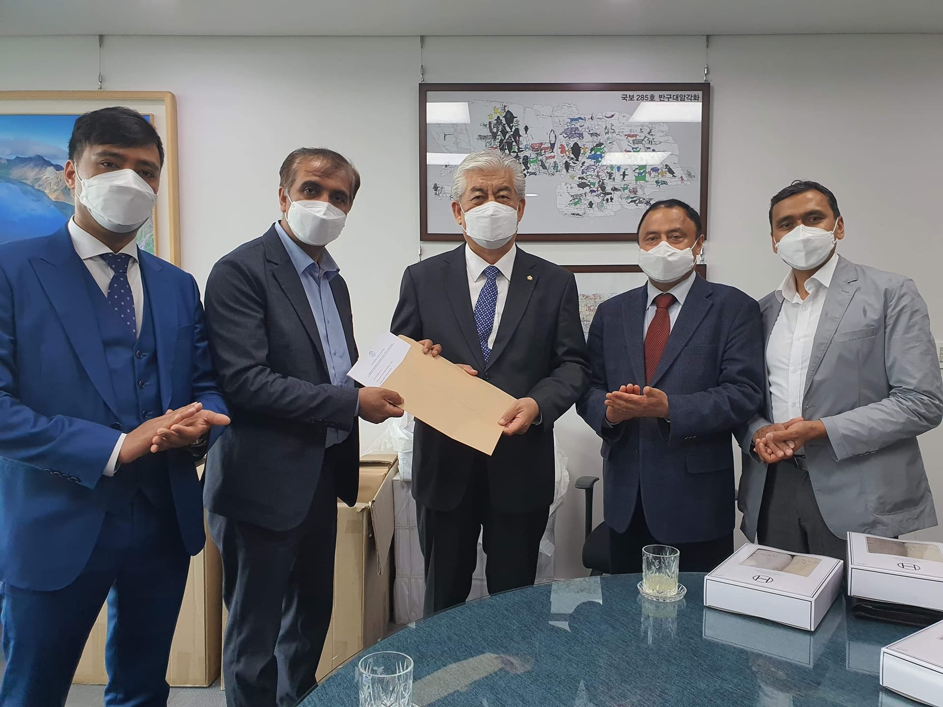एनआरएनएको पहलमा दक्षिण कोरियाले नेपाललाई दुई लाख डलरको स्वास्थ्य सामग्री सहयोग गर्ने
