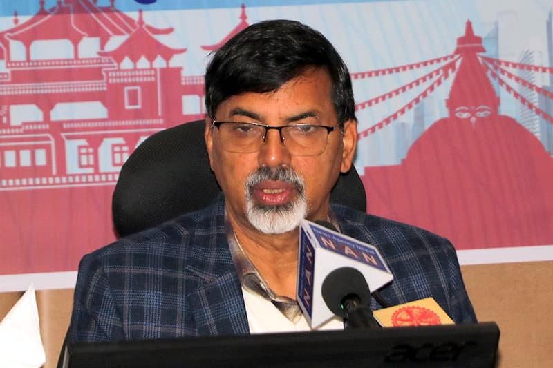 नेपालमा डलर खाता खोल्न अर्थमन्त्री शर्माको एनआरएनहरूलाई आग्रह