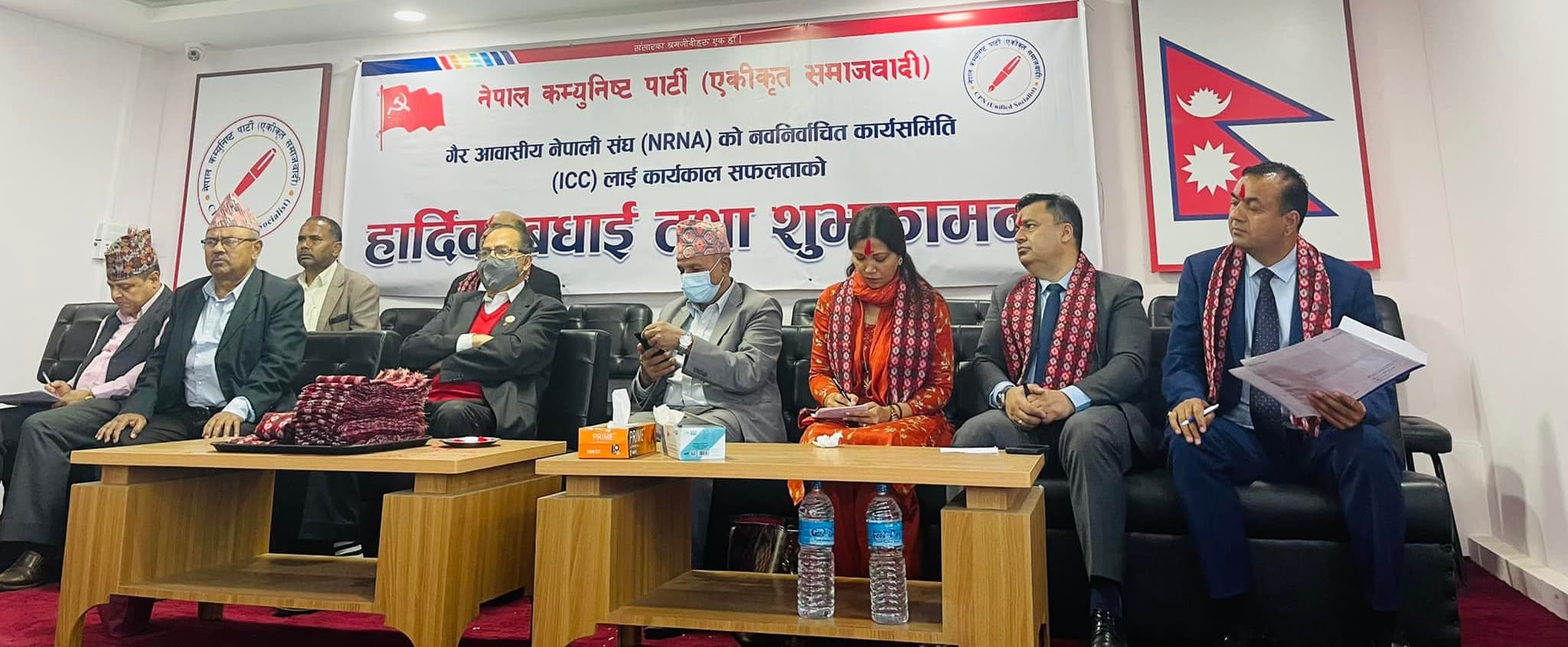 एनआरएनएका नवनिर्वाचित पदाधिकारीद्धारा पूर्वप्रधानमन्त्रीद्धय ओली र खनालसँग भेटघाट
