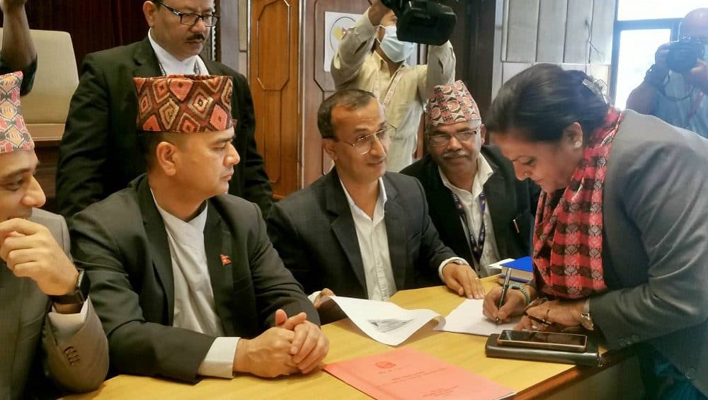 उपसभामुखमा पुष्पा भुसालको उम्मेदवारी