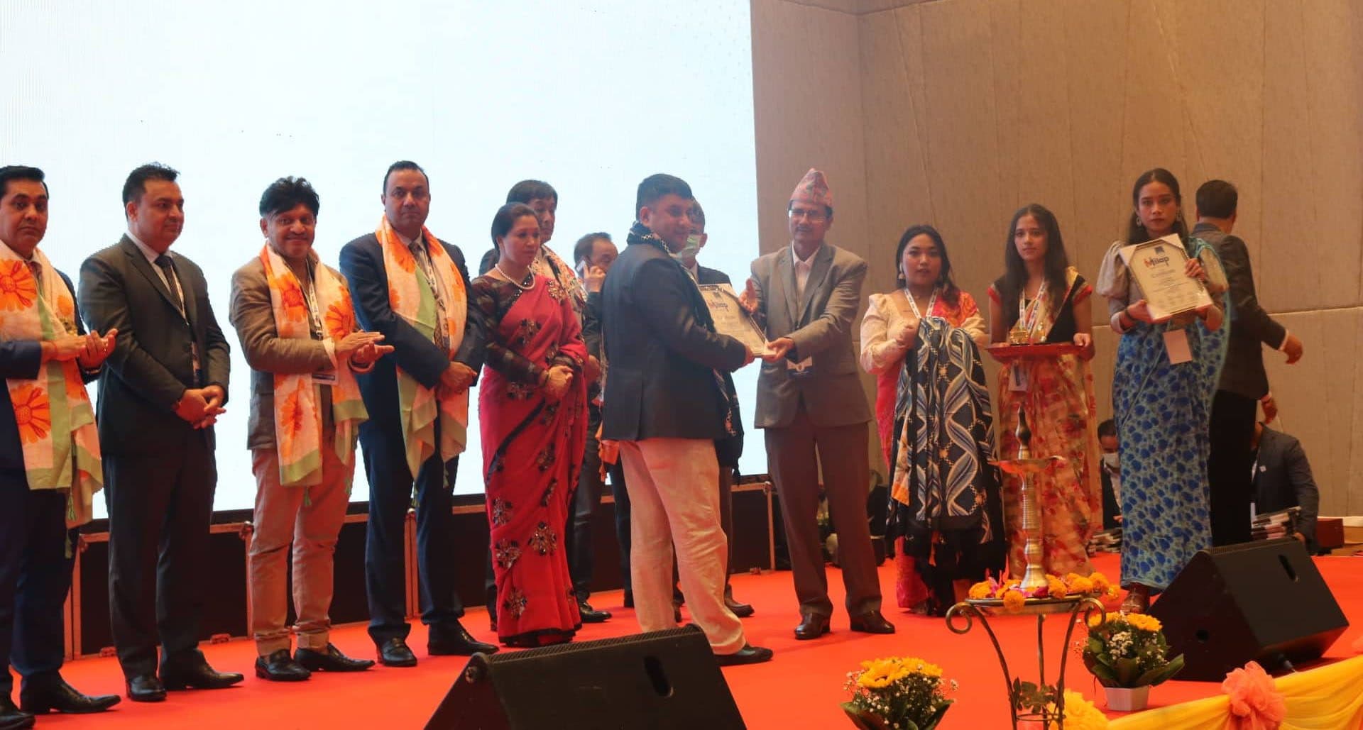 १२ बूदे बैंकक घोषणा पत्र जारी गर्दै एनआरएनए एसिया प्रशान्त क्षेत्रिय सम्मेलन सम्पन्न