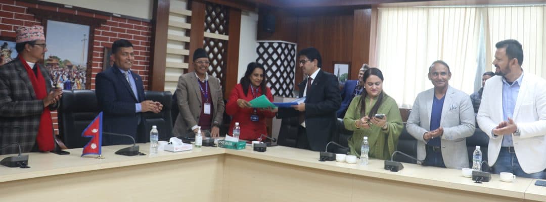कतारका नेपाली व्यवसायीहरुले त्रिभुवन विमानस्थलमा सहज आवतजावतको सुविधा पाउने