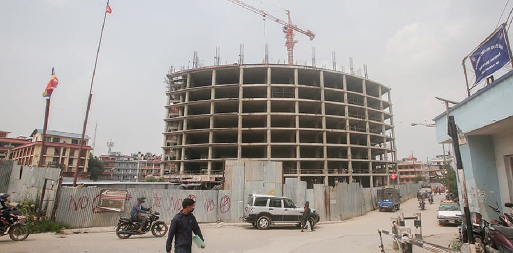 ‘भ्यू टावर’ निर्माण : १६ महिनामा ७० प्रतिशत सम्पन्न