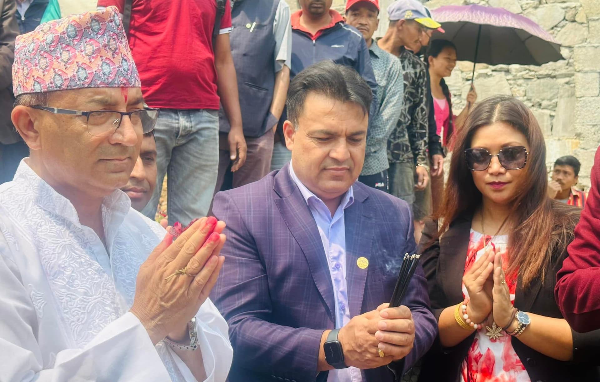 एनआरएनएको सहयोगमा पोखरामा अत्याधुनिक सार्वजनिक शौचालय र चमेना गृहको शिलान्यास