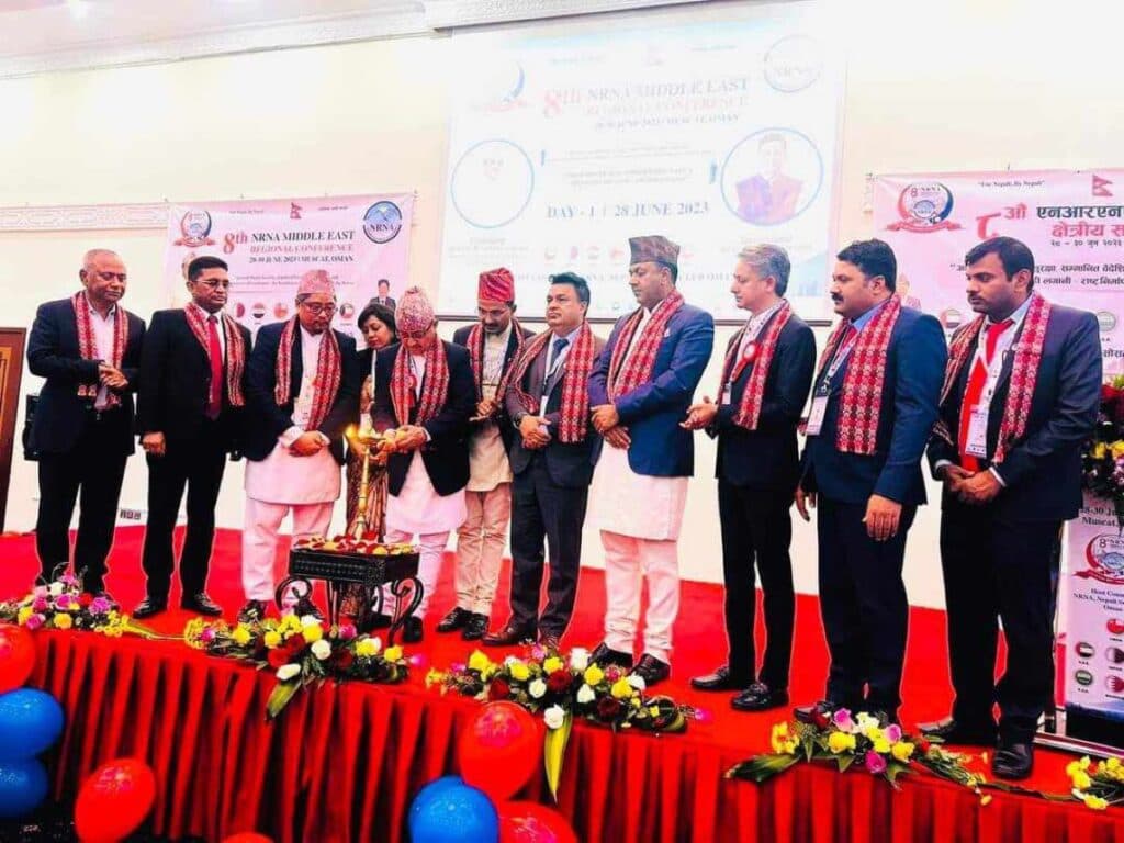 सरकार एनआरएनहरुसंग सहकार्य गर्न प्रतिबद्ध छ : उपप्रधानमन्त्री खड्का