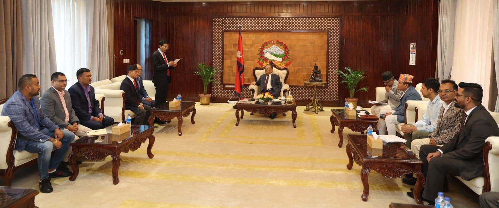 ‘पहिलो गैरआवासीय नेपाली नागरिकता म आफैं हस्तान्तरण गर्नेछु’-प्रधानमन्त्री प्रचण्ड