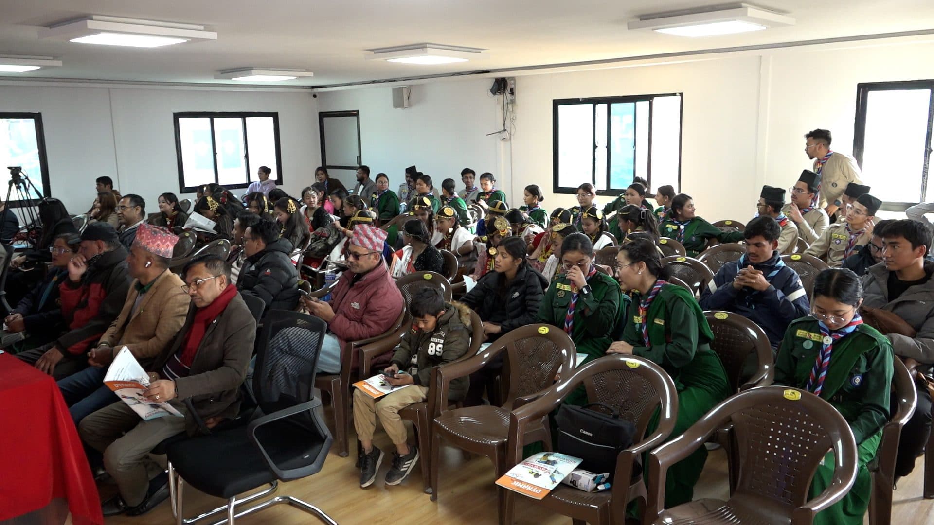 डायनामिक क्य्रुले राष्ट्रका लागि योग्य नागरिक उत्पादन गर्ने