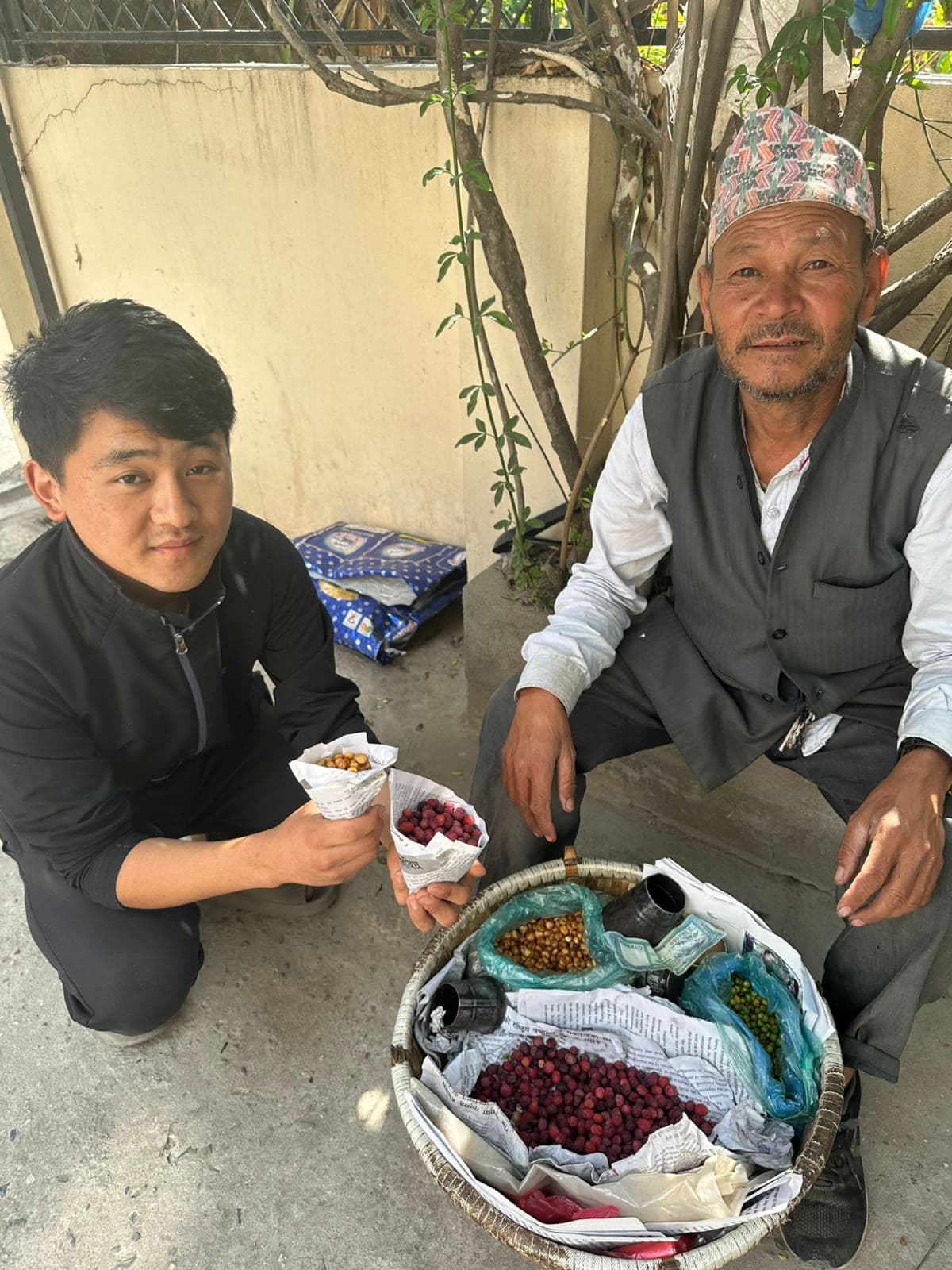 पूर्णबहादुर भन्छन् ‘यो डालोले दुई वर्ष सघाउँछ, हृदयदेखि नै भरोसा दिलाउँछ’