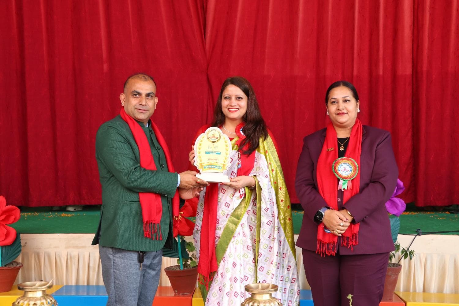युरो स्कुल भक्तपुरको ११औँ वार्षिकोत्सव भव्य रूपमा सम्पन्न