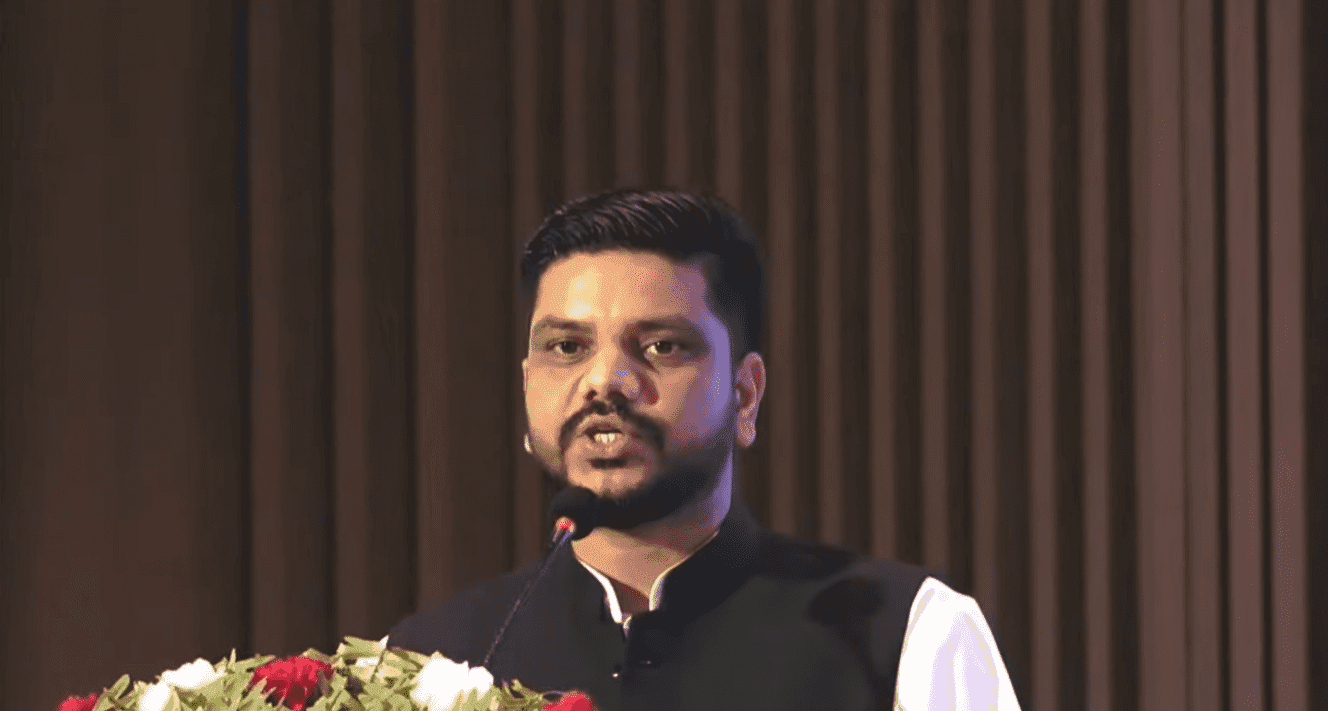 वैदेशिक रोजगार समस्या समाधान गर्न ऐन संशोधनको तयारी भइरहेको छ : मन्त्री यादव