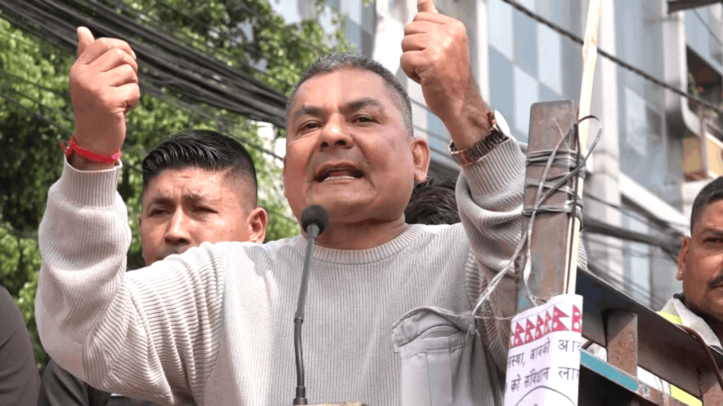 विमानस्थलबाट नियन्त्रणमा लिइएका दुर्गा प्रसाईँ पक्राउ परेका होइनन् :प्रहरी प्रवक्ता