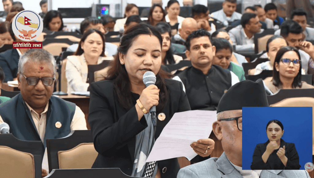 मन्त्रीका लागि हेलिकप्टर पुग्ने कर्णालीका बिरामीलाई अस्पताल छैन : वासना थापा