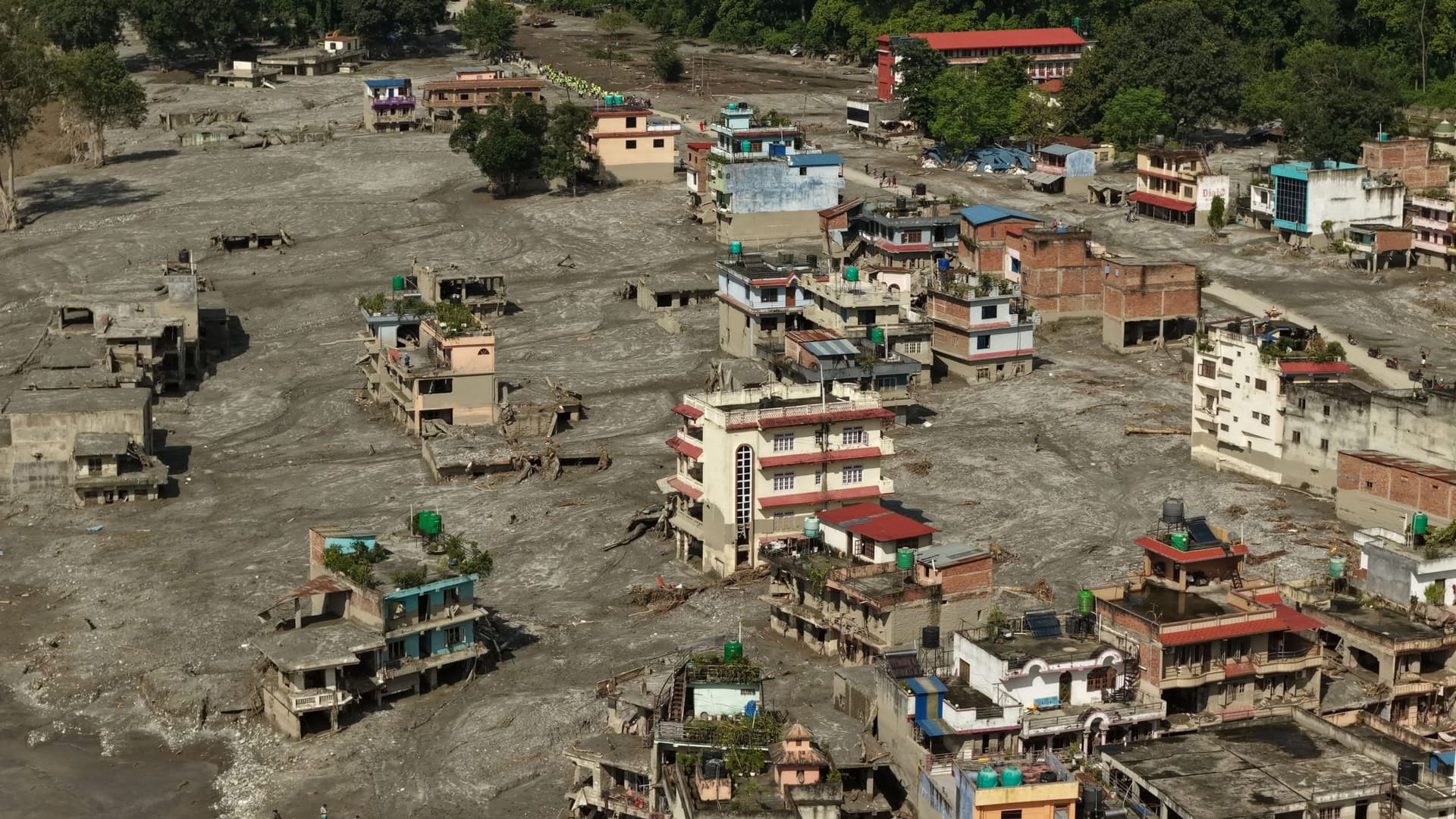 भोटेकोशी बाढी : ९८७ जनाको शव फेला, ११ हजार ८१४ जनाको उद्धार 