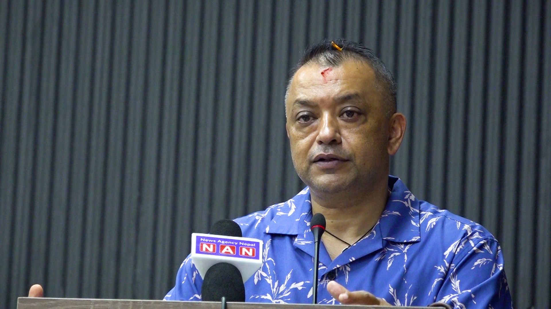 लाल आयोगको प्रतिवेदन सार्वजनिक गर्न गगन थापाको माग