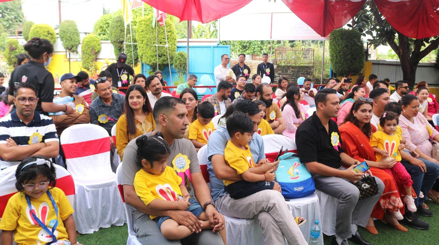 बाबुको माया, सम्मान र खुसी एकै मञ्चमा : युरो किड्स तथा युरो स्कुल गोठाटारमा भव्य ‘फादर्स डे’
