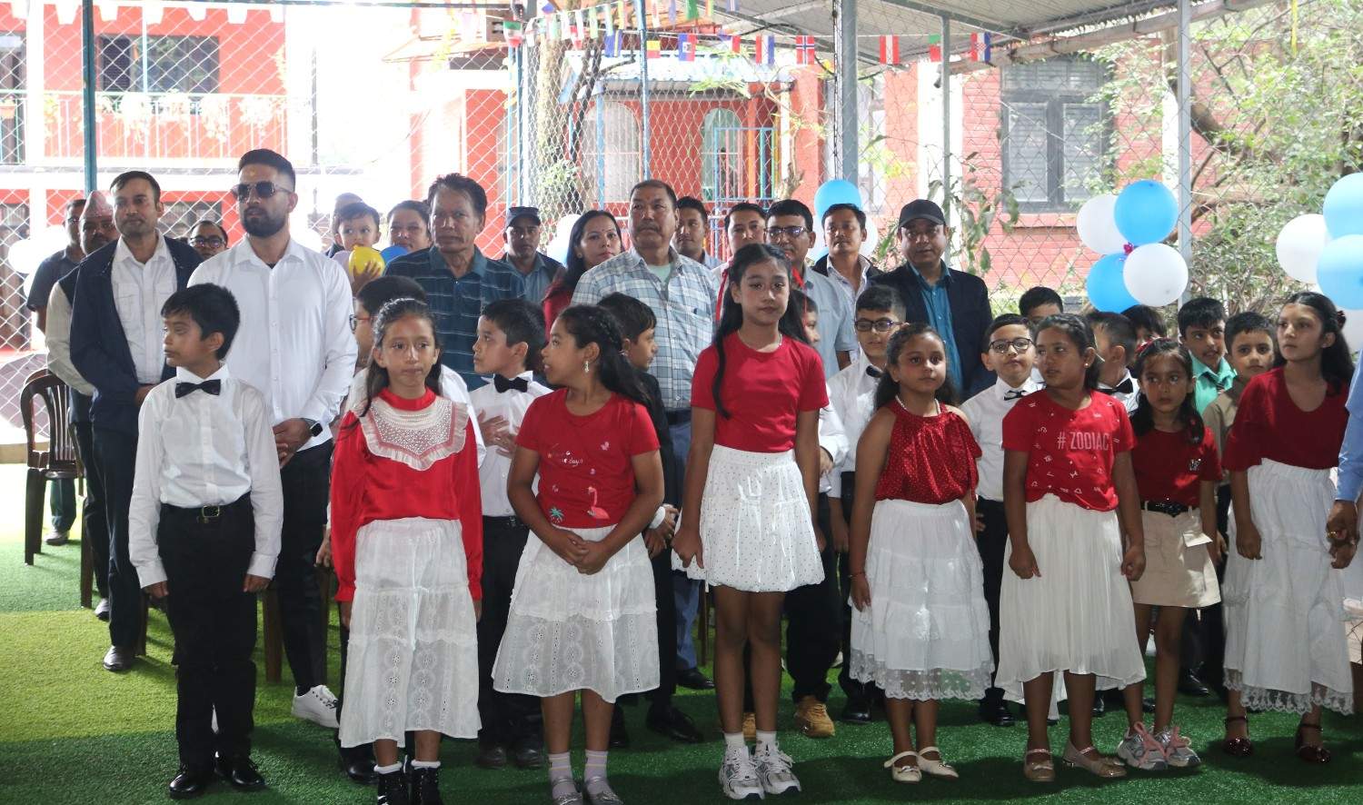 बाबुको माया र योगदानको सम्मान गर्दै, युरो स्कुल भक्तपुरले भव्य रूपमा मनाइयो ‘फादर्स डे’