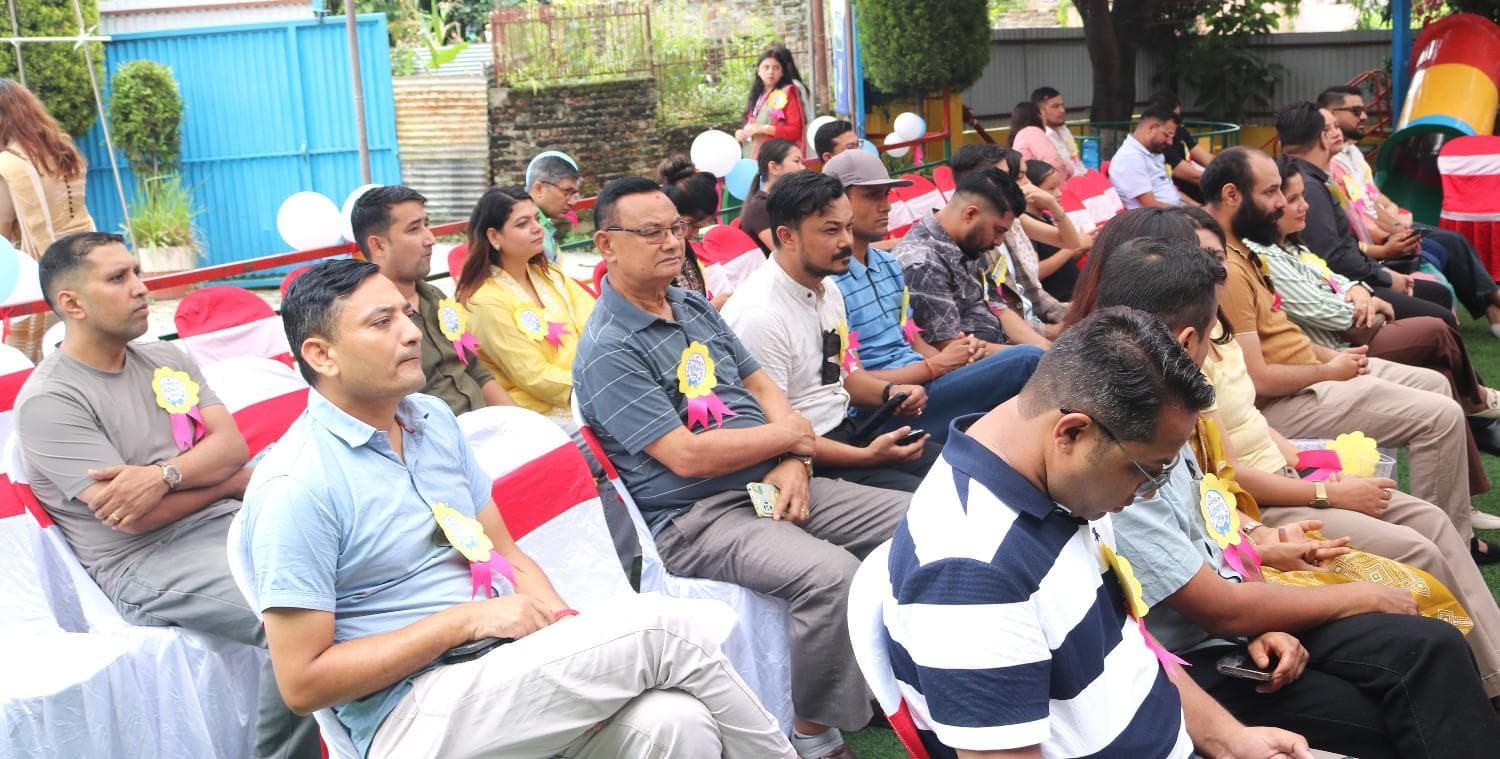 बाबुको माया, सम्मान र खुसी एकै मञ्चमा : युरो किड्स तथा युरो स्कुल गोठाटारमा भव्य ‘फादर्स डे’