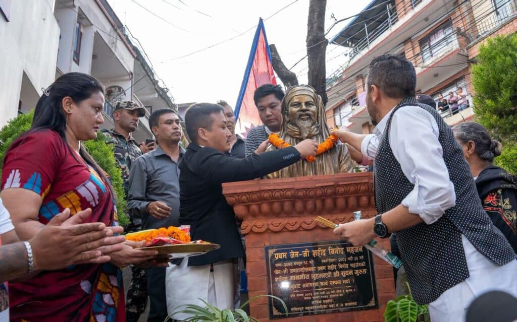 जेन–जी आन्दोलनका प्रथम सहिद विनोद महर्जनको शालिक अनावरण