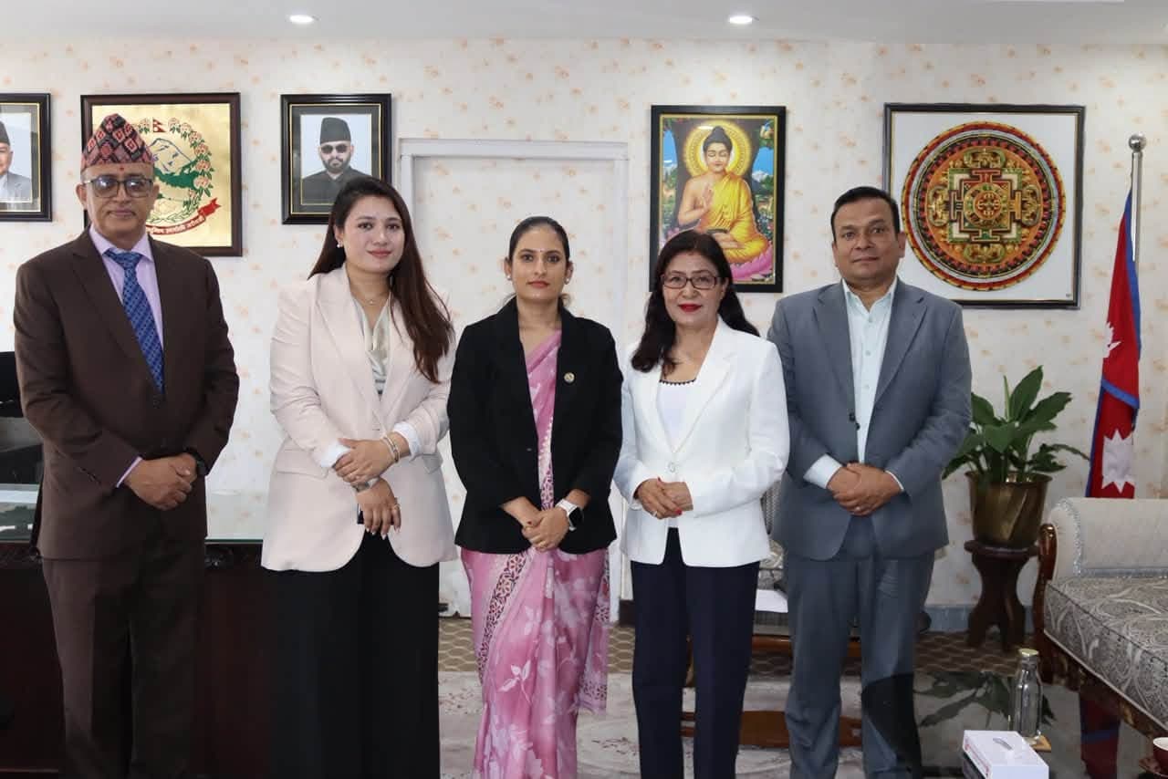 विपद्पछिको पुनर्स्थापना र पुनर्निर्माणमा एनआरएनए र सरकारबीच सहकार्यबारे छलफल