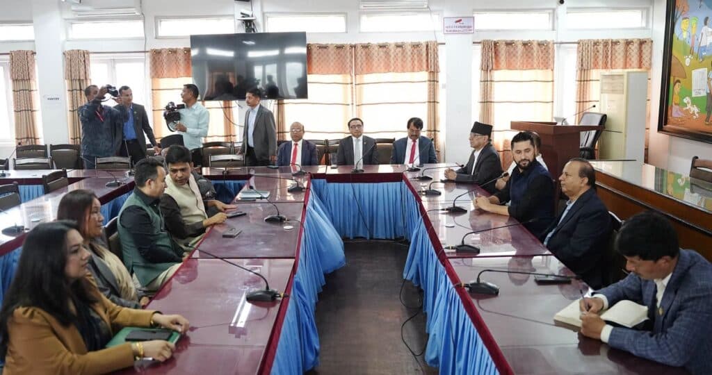 रास्वपाले फेरि बोलायो सर्वदलीय बैठक