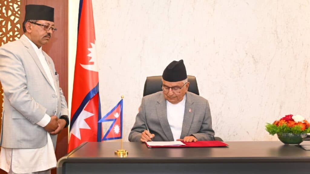 राष्ट्रपतिद्वारा दुई अध्यादेश जारी