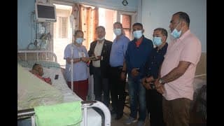 लिभर बिरामीलाई हिमालय सिमापार र सिन्धुपाल्चोक उद्योग वाणिज्य संघका पदाधिकारीहरुले गरे सहयोग…