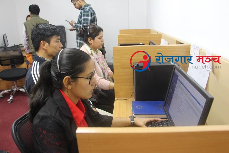 वैदेशिक रोजगार सम्बन्धी गुनासो सीधै सुनाउन खुल्यो श्रम मन्त्रालयमा ‘कल सेन्टर’