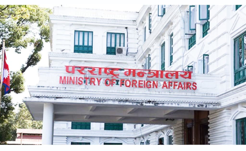 विभिन्न मुलुकमा रहेका कूटनीतिक नियोगलाई आफ्नै घरजग्गामा स्थापना गर्ने अभियानमा सरकार