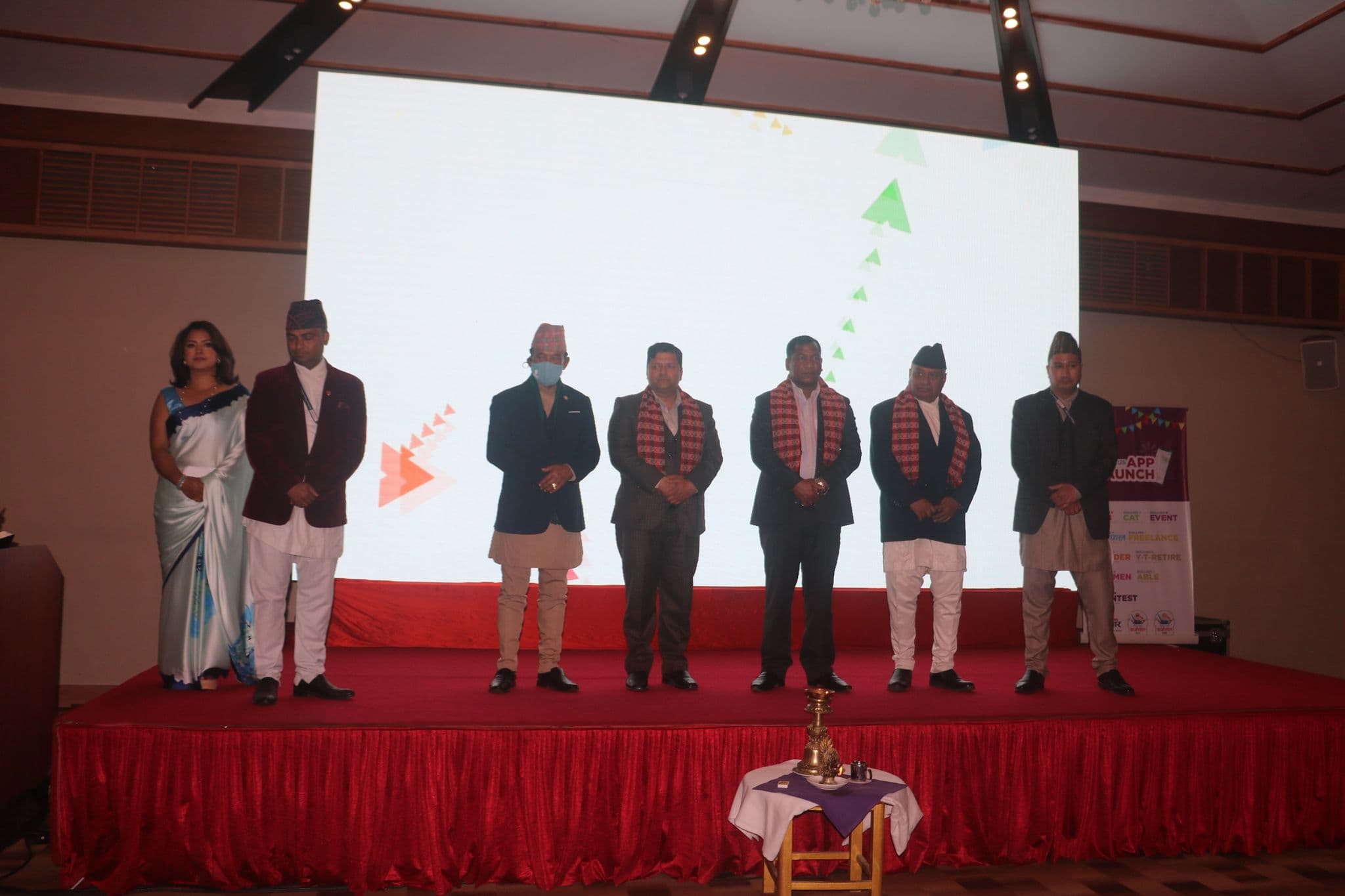 रोजगारका लागि सामाजिक सञ्जाल र मोवाइल एप ‘रोलिङ नेक्सस’ सार्वजनिक