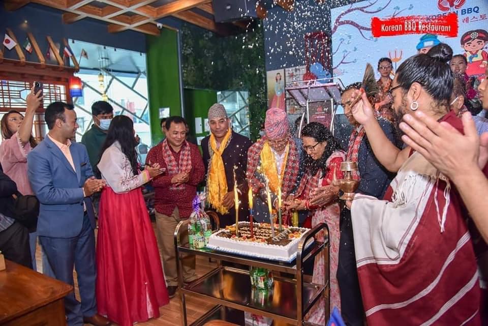 कुँवरसहितको लगानीमा ललितपुरमा खुल्यो : कोरियन बार्बिक्यु रेष्टुरेन्ट