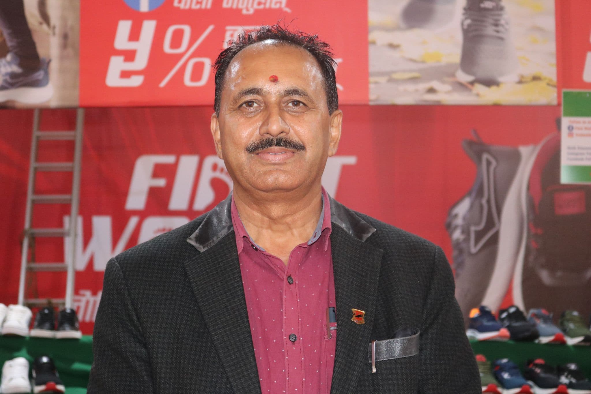 भृकुटीमण्डप ठूलोचौरमा ‘जाडोमा न्यानो जुत्ता चप्पल अफर मेला’ शुरु