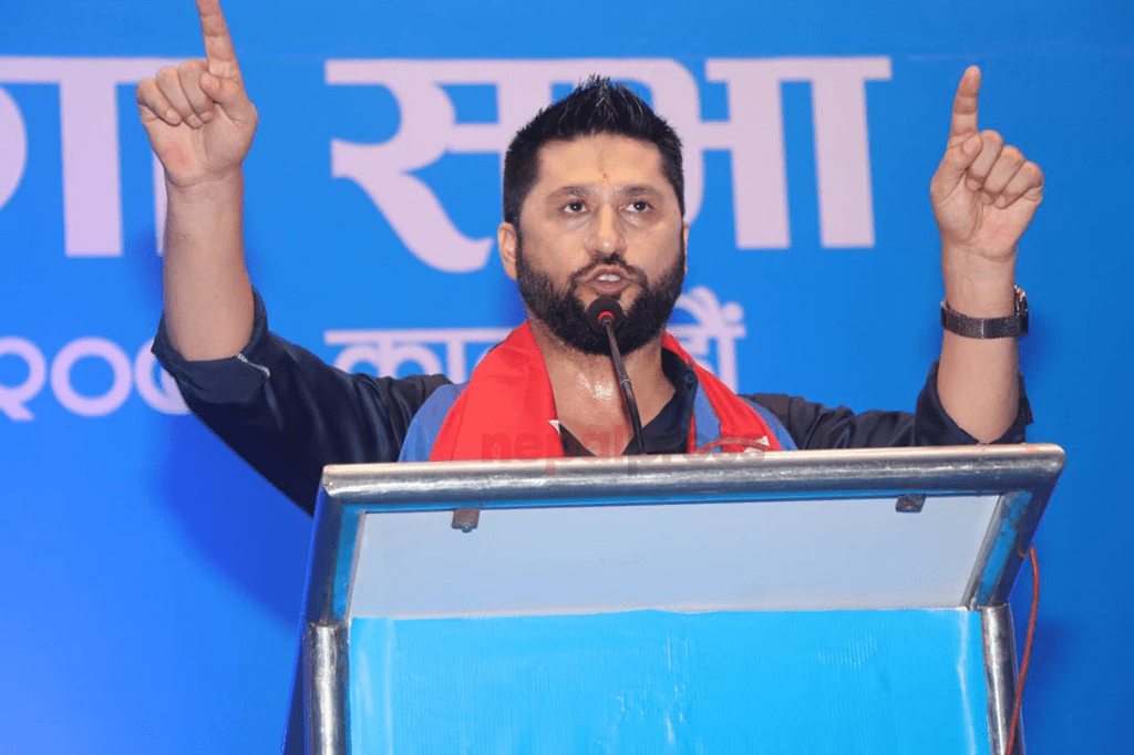 बधाई लिने समय आएको छैन, सबै मिलेर विकासका काम गरौँ : लामिछाने
