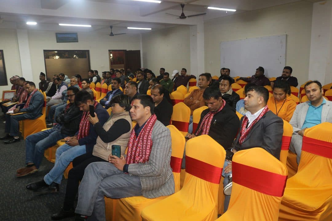 प्रगतिशिल मञ्चद्धारा संघको नवनिर्वाचित कार्यसमितिलाई सम्मान, रोजगार मिडिया सम्मानित (फोटो फिचर)