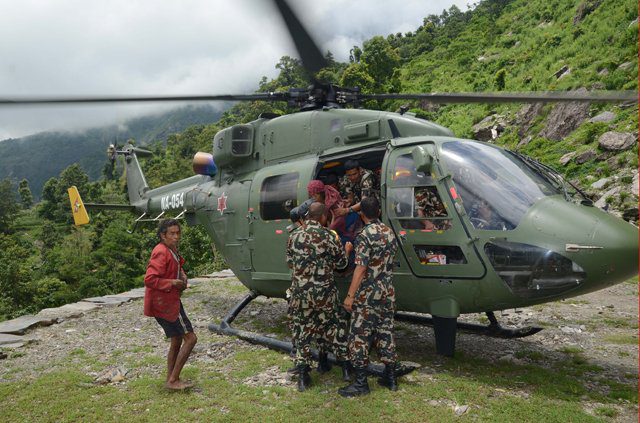 उद्धारका लागि तीन जिल्लामा पठाइयो सेनाको हेलिकप्टर