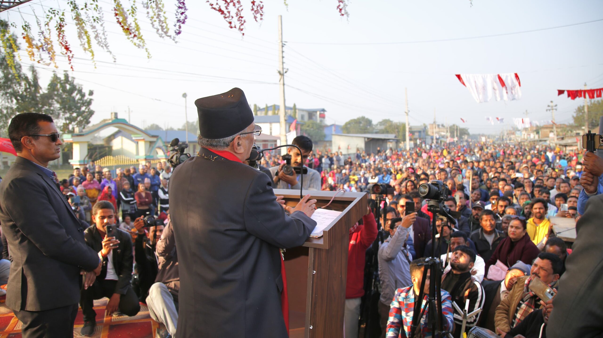 आगामी स्थानीय निर्वाचनमा २५० पालिका जितेर माओवादी पहिलो पार्टी बन्ने प्रचण्डको दावी