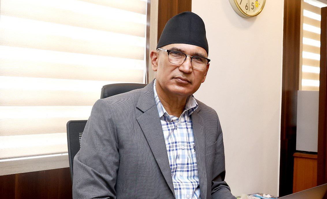 बजेट वक्तव्यका लागि सुझाव र परामर्श लिंदै अर्थमन्त्री