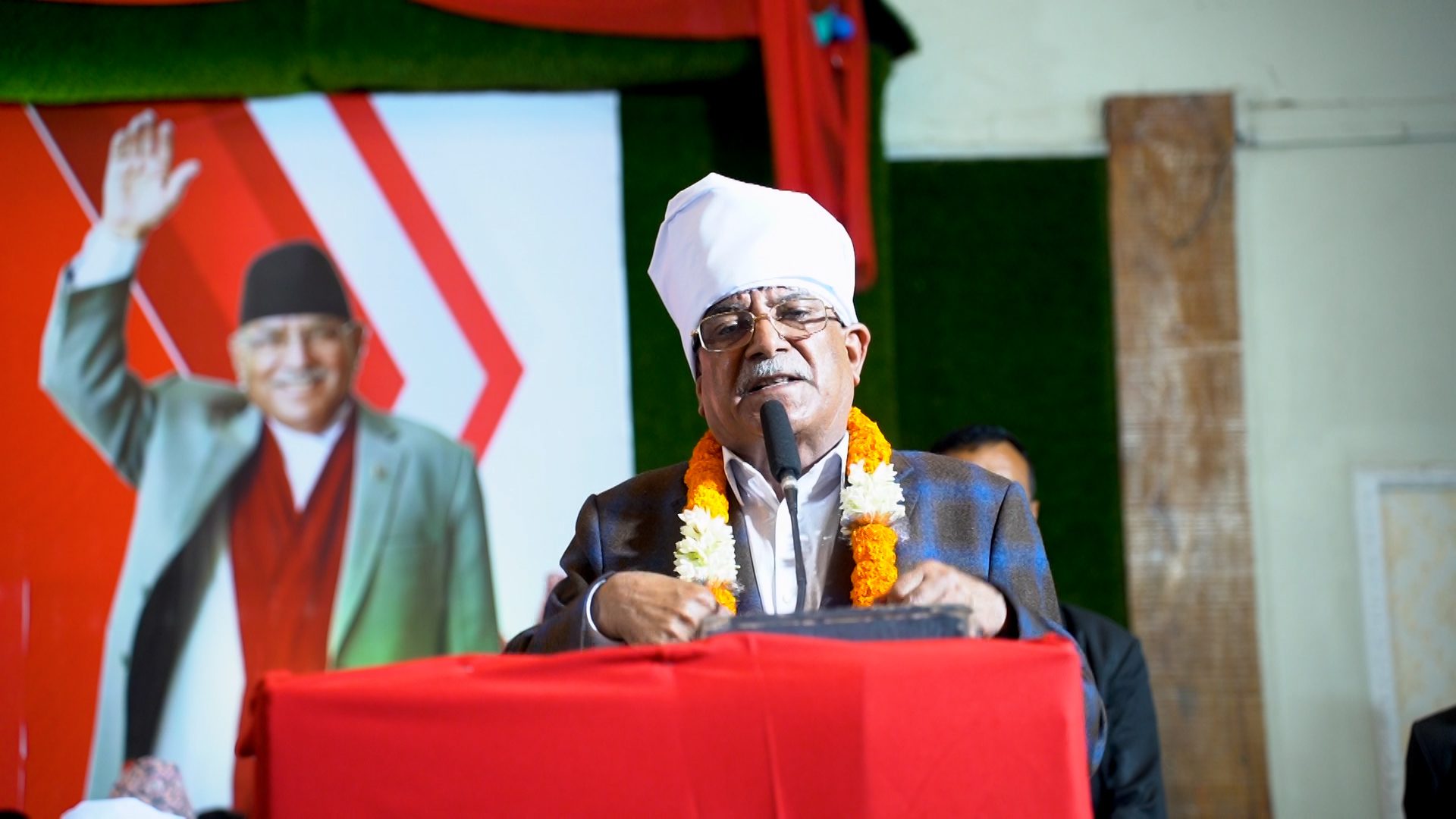 देश माओवादीमय र प्रचण्डमय हुने अवस्था देखिरहेको छु : प्रचण्ड