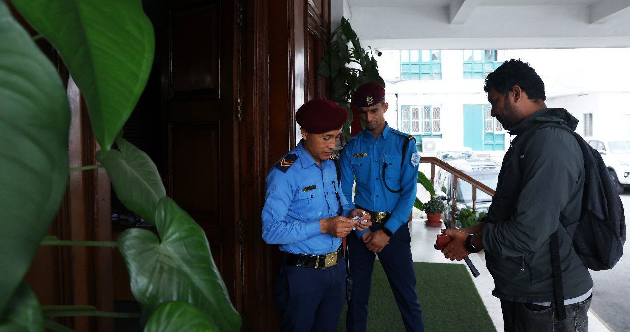 अर्थ मन्त्रालय प्रवेशमा कडाइ