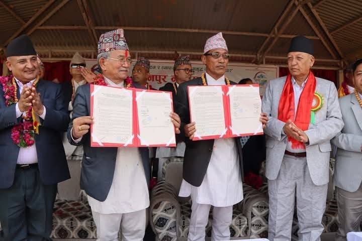 संखुवासभाको चैनपुर र ललितपुरबीच भगिनी सम्बन्ध, मेयर महर्जन र तामाङले गरे हस्ताक्षर