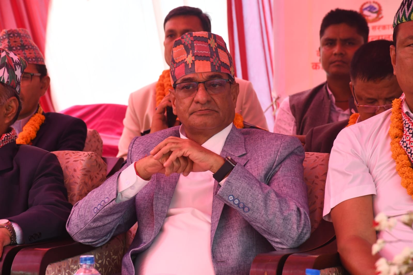 ‘सरकार पूरा अवधि टिक्छ, फोन र भेटघाटले गठबन्धन तलमाथि हुँदैन्’